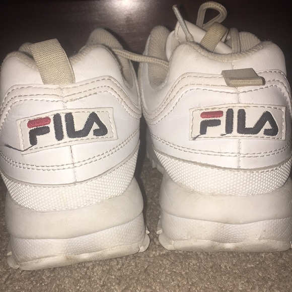 Fila Shoes - Picture 2 of 3